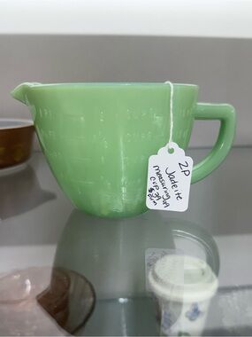 Fire King Jadeite Green Glass Measuring Cup with Handle